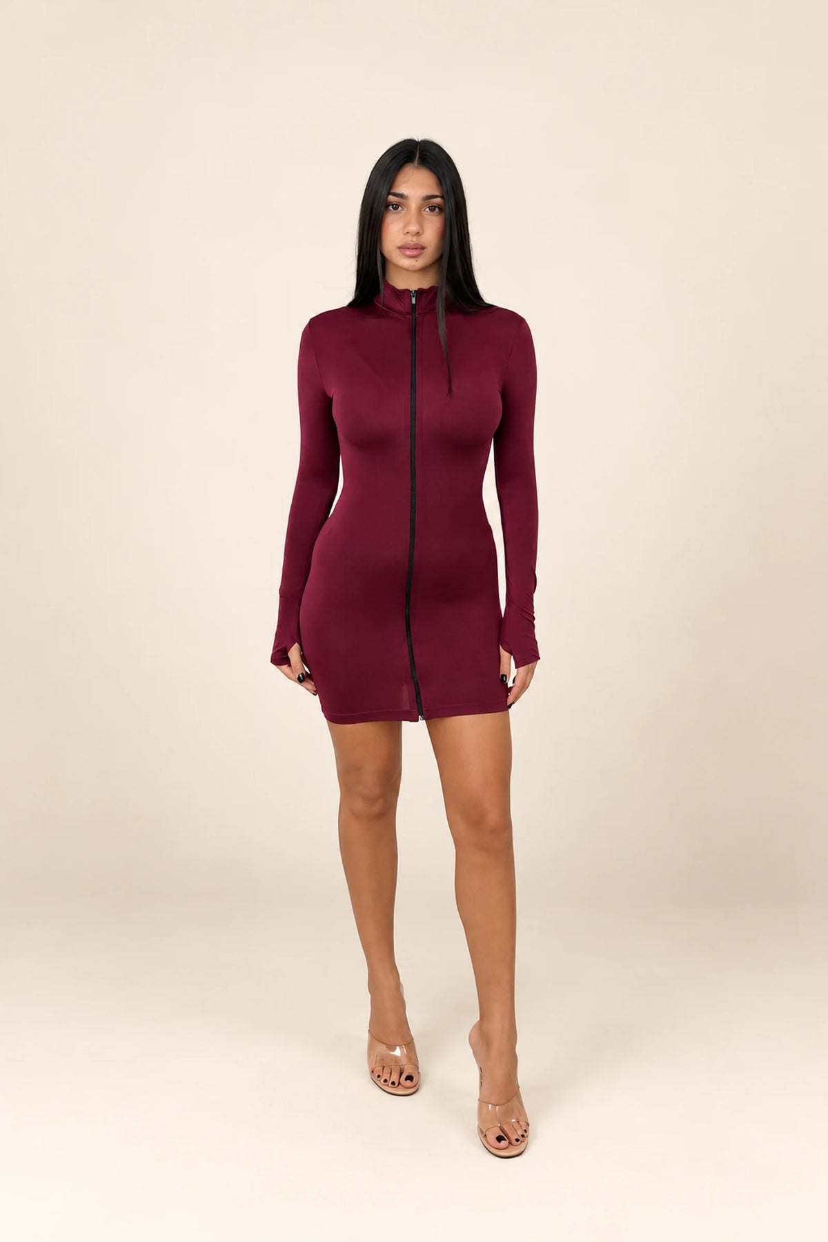 Ginevra abito bordeaux fronte