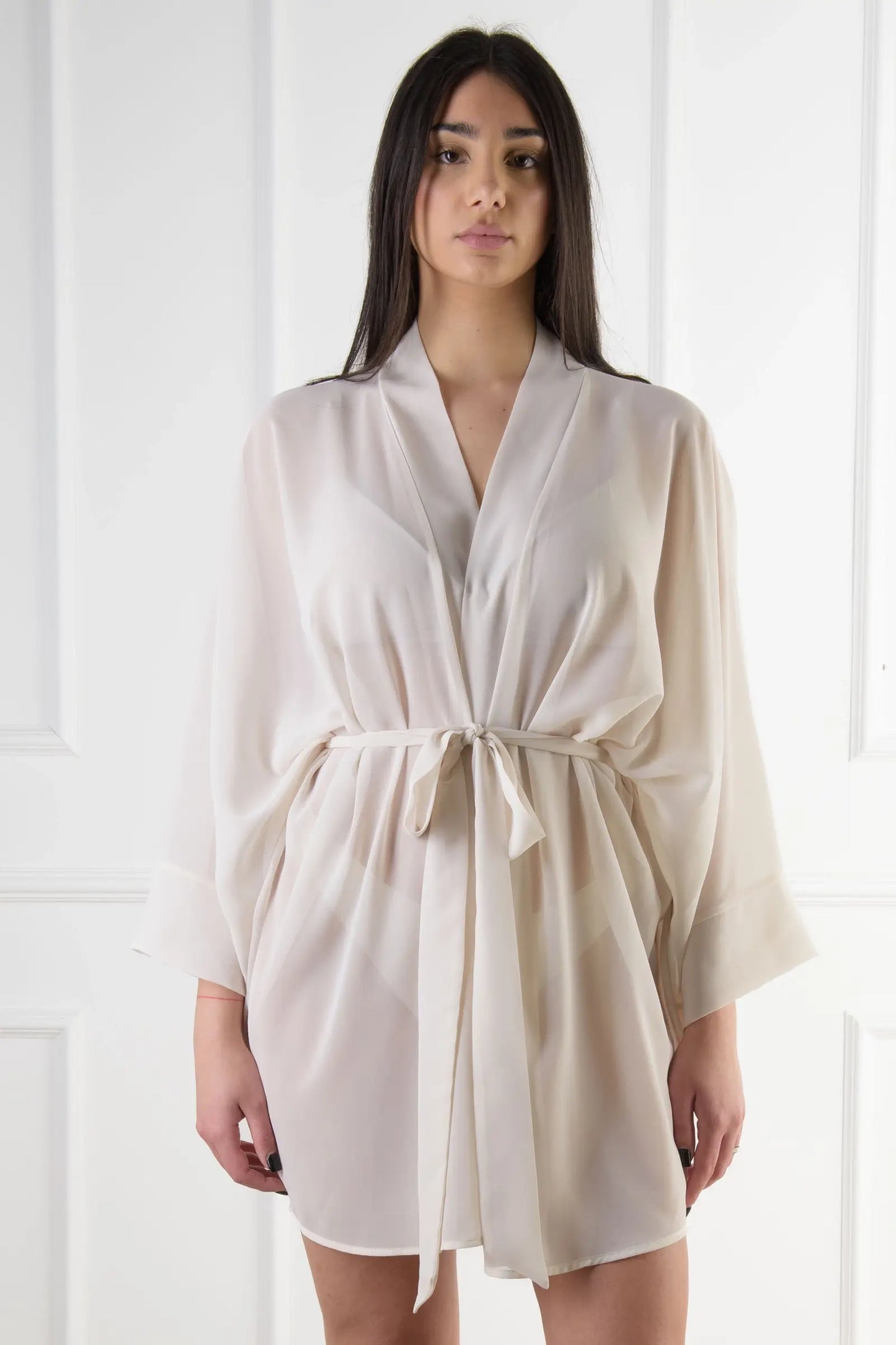 KIMONO INFINITY CORTO